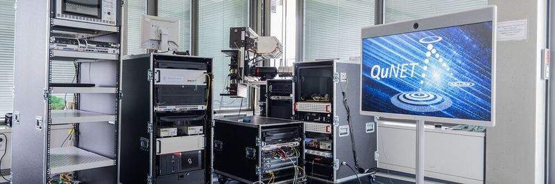 Der Demonstrationsaufbau auf Seiten des BMBF - Von hier ist erstmals eine quantenverschlüsselte Videokonferenz zwischen dem BMBF und dem BSI hergestellt worden.