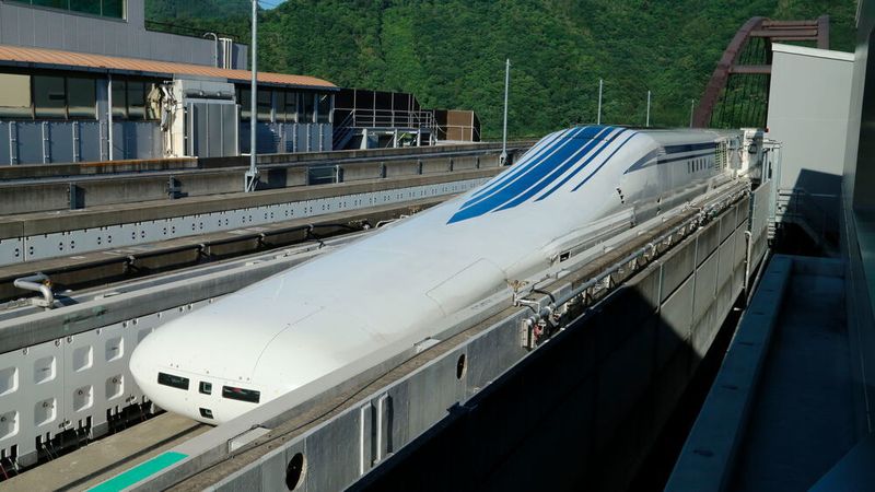 Die japanische Version der Magnetschwebebahn: Der SC Maglev von Japan Railways Central.