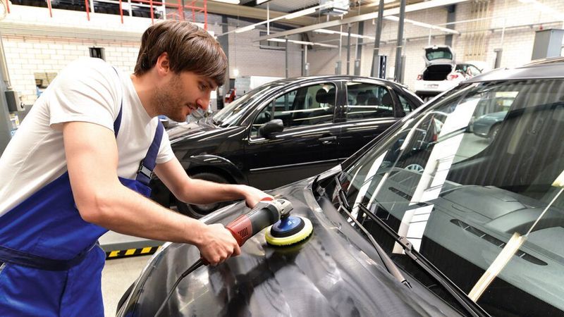 Je schneller ein Gebrauchtwagen aufbereitet ist, desto schneller kann er verkauft werden. Mit der passenden Software behält das Autohaus immer Überblick über den Status quo.