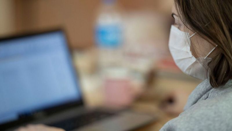 Nur wenn der Unternehmer weiß, wie es um den Impf- bzw. Genesungsstatus seiner Mitarbeiter steht, kann er die Arbeitsschutzmaßnahmen entsprechend anpassen.