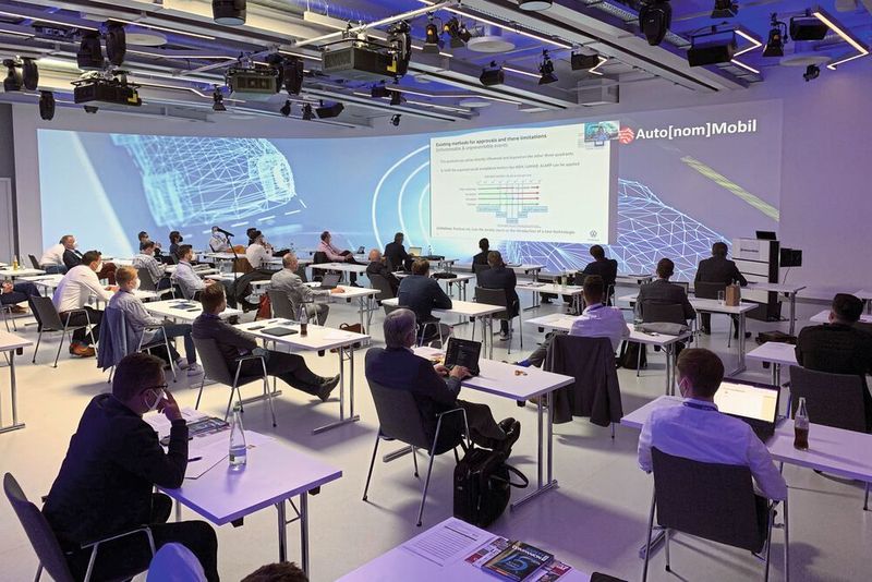 Vorträge rund um das automatisierte und autonome Fahren sind mittlerweile ein fester Bestandteil der Safety Week.