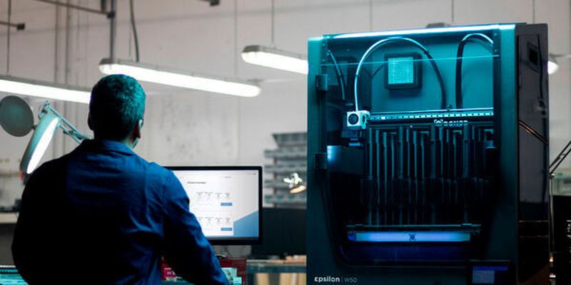 Mit dem Filament Ultrafuse-PET gedruckte Bauteile wurden laut Forward-AM erfolgreich entsprechend LFGB und Verordnung (EG) Nr. 1935/2004 getestet. Dies bestätigt die Eignung für den Kontakt mit Lebensmitteln.