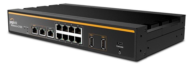 Der Peplink Balance 310X 5G besitzt u.a. zwei Gigabit-WAN-Ports für kabelgebundenes Internet und neun Gigabit-LAN-Ports für Netzwerkgeräte.