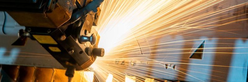 Der deutsche Maschinenbau genießt sich füllende Auftragsbücher. Trotz dieser positiven Entwicklung, die laut VDMA auch anhalten werde, muss man aufpassen! Hier ein aktueller Lagebericht nebst Prognosen, zu den nächsten Monaten und das kommende Geschäftsjahr.