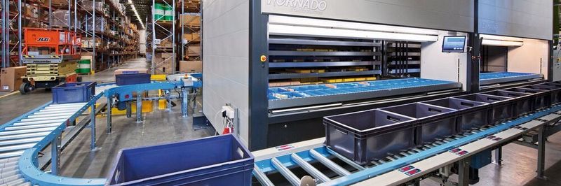 Die H20 GmbH erhält durch die beiden Lagerlifte des Typs Tornado viel Lagerfläche auf kleinstem Raum.