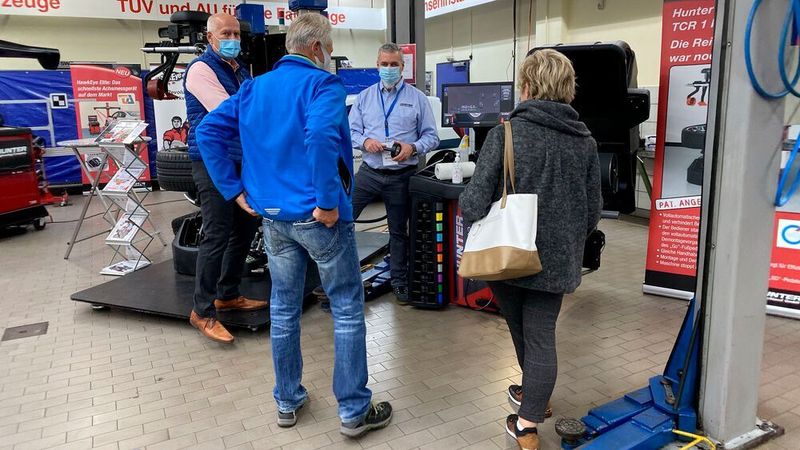 Die Knoll-Roadshow macht halt in Ottendorf, Chemnitz, München, Nürnberg und Bayreuth.