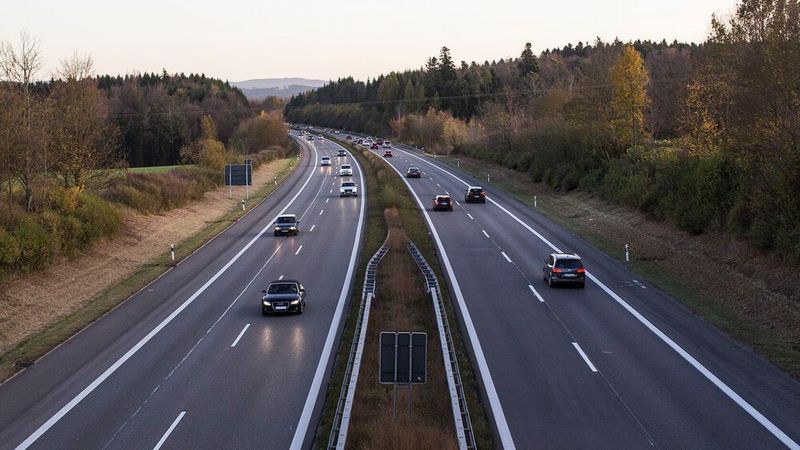 Laut der Untersuchung hat Deutschland die lockersten Verkehrsregeln.