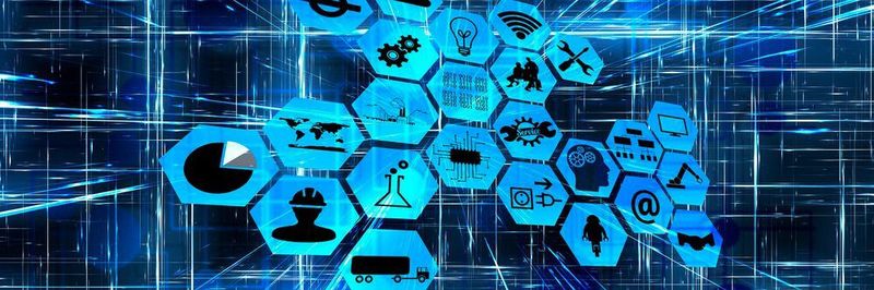 Digitales Geschäftsprozesse: Ein offenes ERP-System wird mit Daten aus Logistik und Produktion gefüttert.