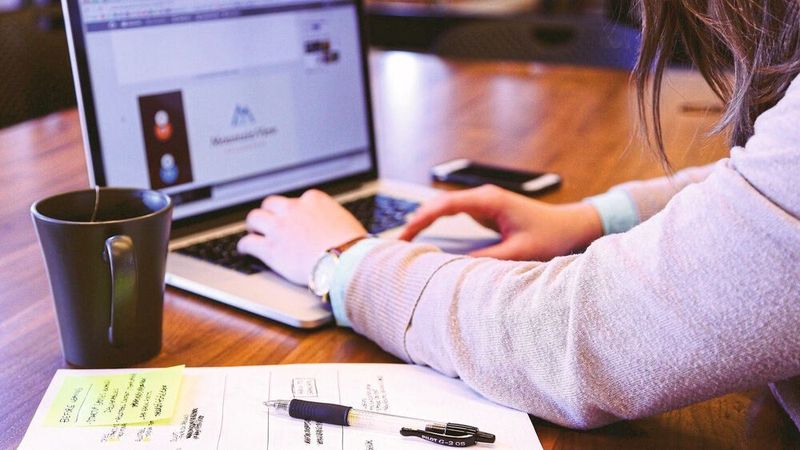 Über 100 junge Talente sollen an dem Programm „New Generation Industry Leaders" teilnehmen. Die Hälfte davon sind Frauen.