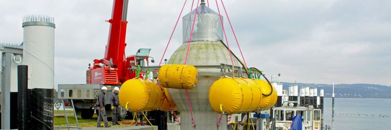 Test des Offshore-Pumpsspeicherkraftwerks im Modellmaßstab 1:10 im Bodensee.