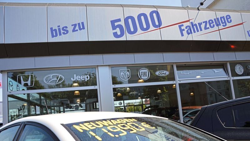 Durch den Anschluss an ein Mehrmarkenkonzept können Autohäuser Kunden ein großes Fahrzeugangebot unterbreiten.