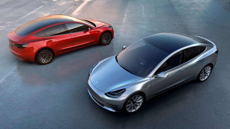 Das Tesla Model 3 war im September das meistverkaufte Mittelklasseauto in Deutschland.