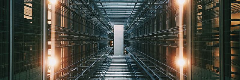 Inspur Electronic Information Industry Co. Ltd. bietet Rechenzentrumsinfrastruktur, Cloud Computing und KI, aktuell liegt das Unternehmen auf Platz 2 bei den ausgelieferten Serverstückzahlen.