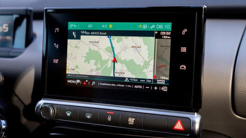 Zukünftig müssen Autohändler gewährleisten, dass Kunden beim Kauf von Gebrauchtfahrzeugen die eingebauten Navigationsgeräte so lange aktualisieren können, wie sie den Wagen nutzen.