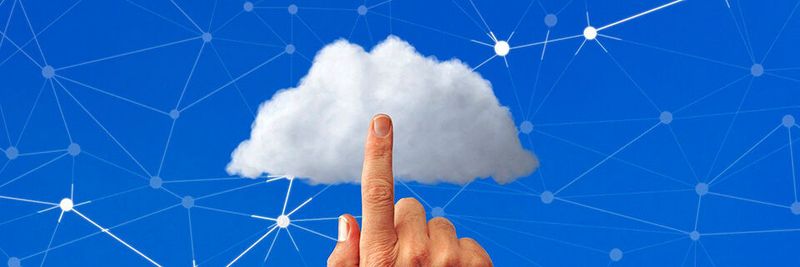 Managed Clouds haben Vorteile gegenüber klassischen On-Premises-Systemen wie kurze Bereitstellungszeiten, geringen Verwaltungsaufwand sowie hohe Sicherheit und Skalierbarkeit bei transparenten Kosten.