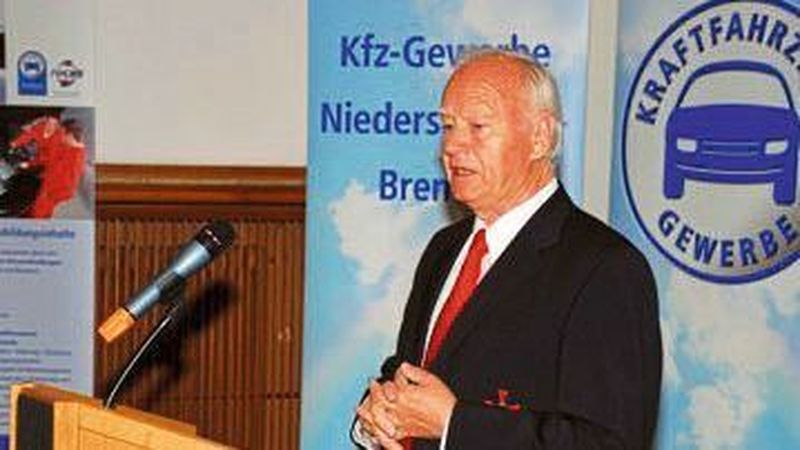 Manfred Steinbrecher, Obermeister der Kfz-Innung Hidesheim, starb im Alter von 81 Jahren.