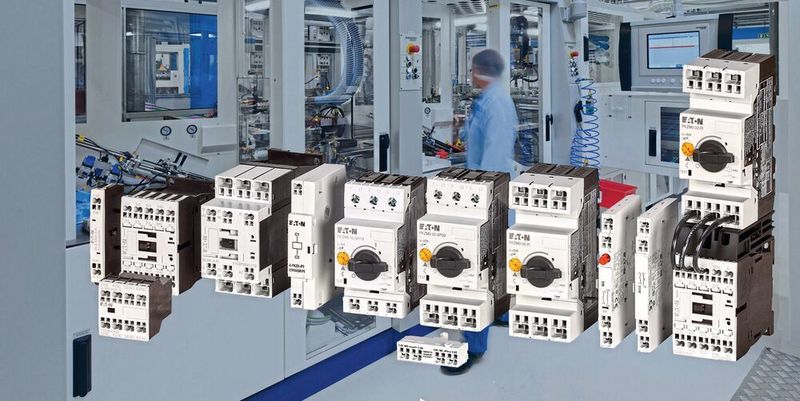 Die Motorschutzschalter PKZM0 im Leistungsbereich bis 32 A und die Leistungsschütze DIL M bis 38 A sowie die Hilfsschütze DIL A sind nun auch mit der hocheffizienten Klemmentechnologie Push-in verfügbar.