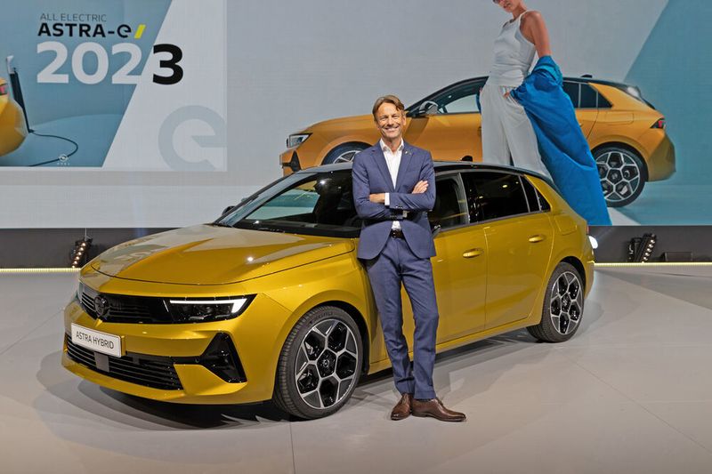 Uwe Hochgeschurzt, seit Sommer Chef von Opel, sieht die deutsche Marke im Stellantis-Konzern gut aufgestellt.