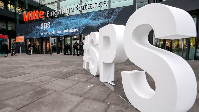 Die SPS 2021 öffnet in Nürnberg wieder ihre Tore. Doch aufgrund der aktuellen Corona-Lage sagen erste Aussteller die Teilnahme ab.