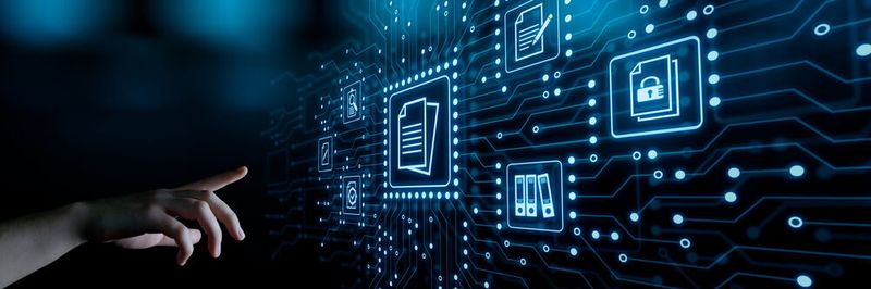 Die Bedrohungen durch Cyberkriminalität und Hackerattacken sind allgegenwärtig. Mit Hilfe eines ISMS lässt sich diese Eintrittswahrscheinlichkeit des Ernstfalls abschätzen.
