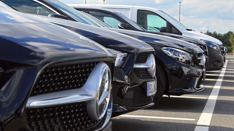 Junge-Sterne-Partner können Autos künftig auch im Abonnement vermarkten – und dafür auf ein Angebot des Herstellers zurückgreifen.