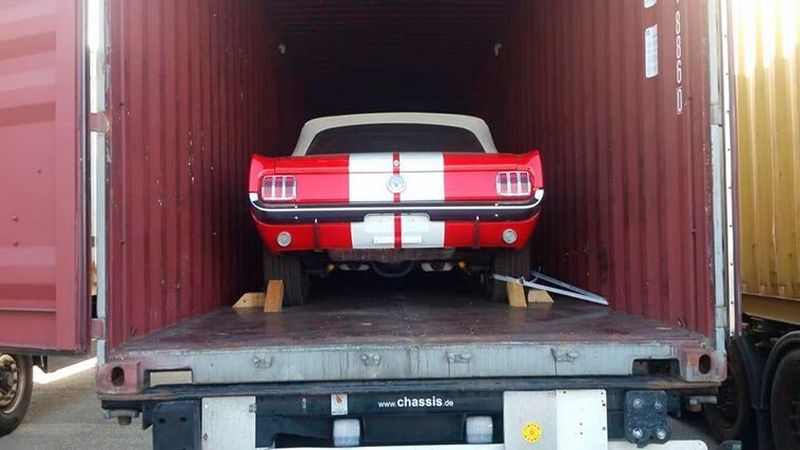Beim Import von Oldtimern aus Nicht-EU-Staaten redet der Zoll ein gehöriges Wörtchen mit.