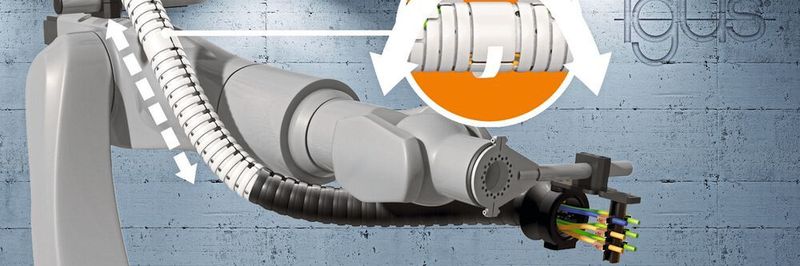 Das neue TRX-System von Igus spart Platz an der dritten Roboterachse und soll für eine Rückzugslänge von bis zu 40 Prozent sorgen.