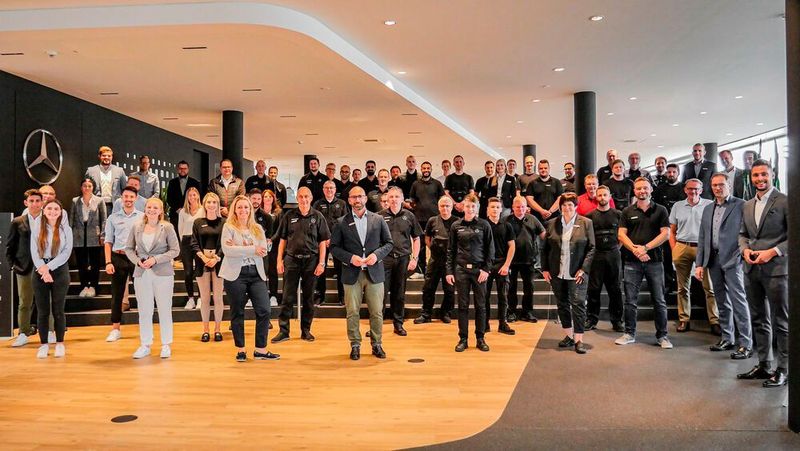 Kann stolz sein auf das Erreichte: das rund 80-köpfige Serviceteam am Standort Osnabrück von Beresa.