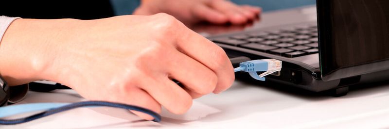 Die Tests, um das Minderungsrecht in Anspruch nehmen zu können, müssen per LAN-Kabel durchgeführt werden.