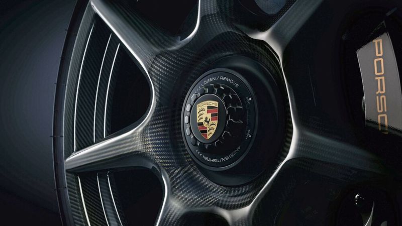 Carbonrad des Porsche 911 Turbo S Exclusive Series (991).