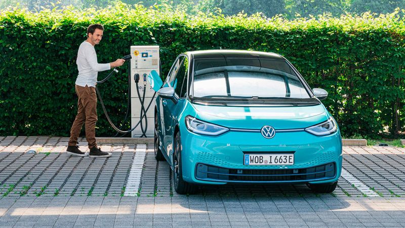 Ladekarten sollen bei VW im kommenden Jahr überflüssig werden.