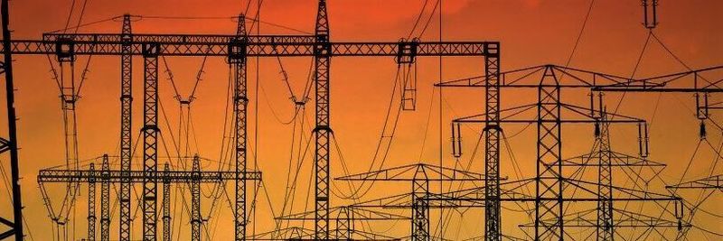 Platz 1: Seit sich Deutschland mit regenerativem Strom versorgt, geht die Stabilität des Stromnetzes immer wieder in die Knie. Im Projekt Synergie haben Wissenschaftler nun berechnet, wie deutsche Unternehmen dagegen angehen könnten.