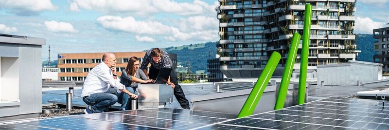 Das sfb Bildungszentrum ist im Gesamtarbeitsvertrag der Maschinen-, Elektro- und Metallindustrie verankert. Mit der Stiftung wird die Aus- und Weiterbildung von Fachleuten im Bereich der angewandten Betriebswissenschaften und angrenzender Gebiete sowie die technische berufliche Weiterbildung bezweckt.