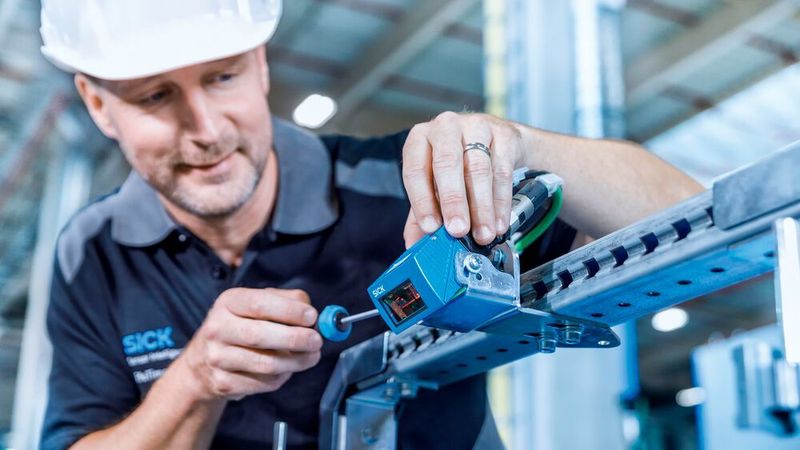 Immer mehr Maschinenbauer wollen smarte Sensorik ausbauen. Das ist das Ergebnis einer aktuellen VDMA-Studie.