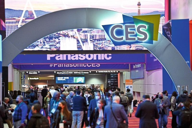 In diesem Gang drängten sich die Besucher sonst Schulter an Schulter. 2022 besuchten deutlich weniger Menschen die CES in Las Vegas.