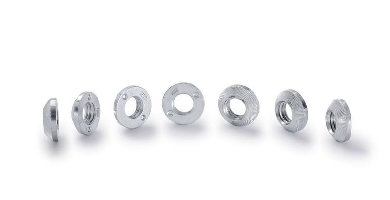 Der Name „CONU“ ist eine abgewandelte Form des lateinischen conus („der Kegel“) und steht gleichzeitig als Abkürzung für counter nut (engl. für „Kontermutter“).