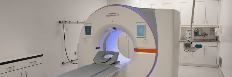 Photonenzählender Computertomograph: Der Naeotom Alpha von Siemens Healthineers arbeitet mit einer um bis zu 45 Prozent geringeren Strahlendosis.