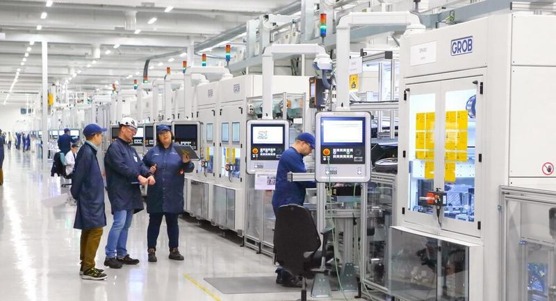 Das Batteriewerk von Valmet Automotive in Salo, Finnland: Der Zulieferer stärkt seine Finanzkraft mit einem Darlehen über 100 Millionen Euro.
