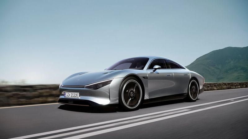 Mit dem Mercedes Vision EQXX ist man ohne Reichweitenangst unterwegs – auch auf der Langstrecke.