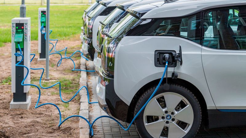 Fahrzeuge mit Stecker werden nicht zuletzt aufgrund der diversen Fördermaßnahmen immer beliebter.