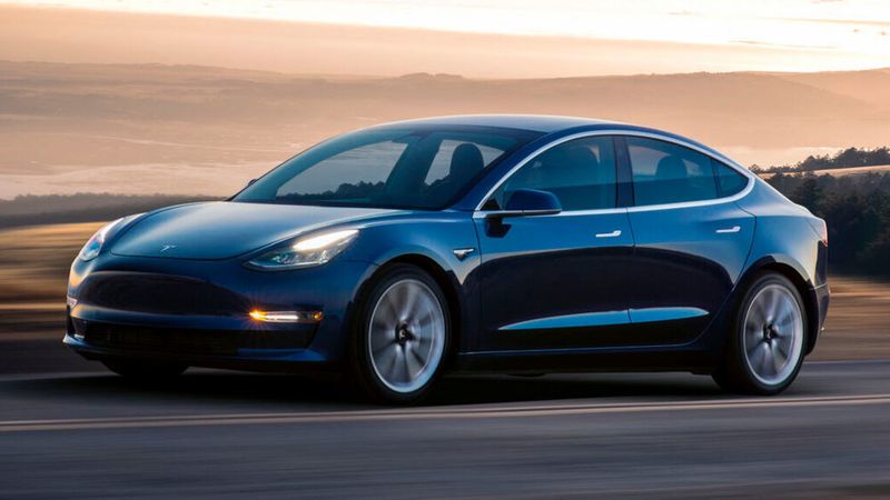 Unter den betroffenen Autos ist auch das Model 3.