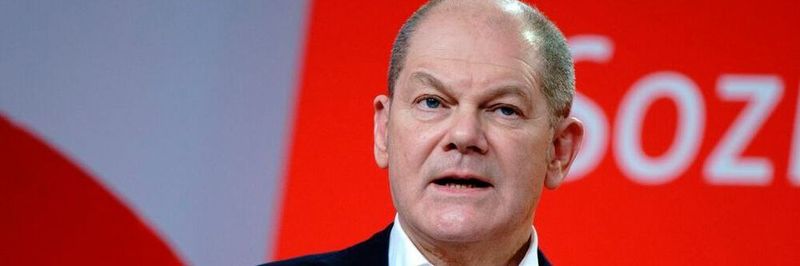 Sie sind gefragt, Herr Scholz! Denn der neue Bundeskanzler soll in Sachen Energiepreisexplosion Abhilfe schaffen. Das jedenfalls fordert der Bundesverband mittelständische Wirtschaft. Ein Energiegipfel soll deshalb her, sonst könnte es böse enden.