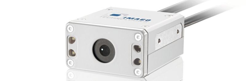 Die Industrial DashCam ist nicht viel grösser als eine Streichholzschachtel und kann auch in minimalen Bauräumen installiert werden.