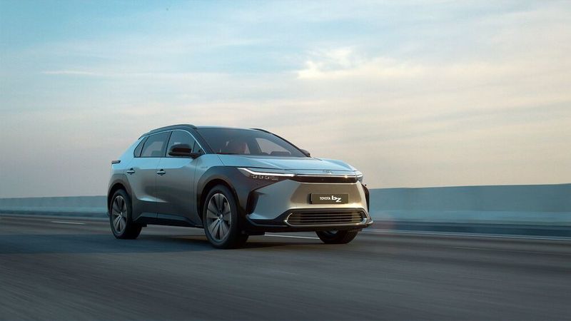 Toyota bietet den Kompakt-SUV für knapp 48.000 Euro an.