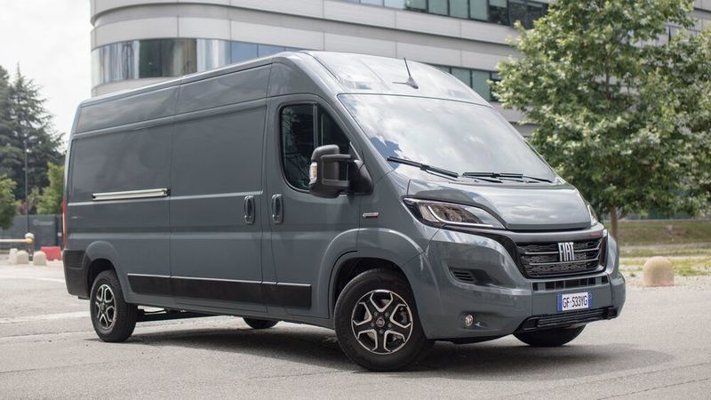 Der Fiat Ducato bietet dank neuer Sensortechnik überzeugende Assistenzsysteme, die aktiv Unfälle verhindern.