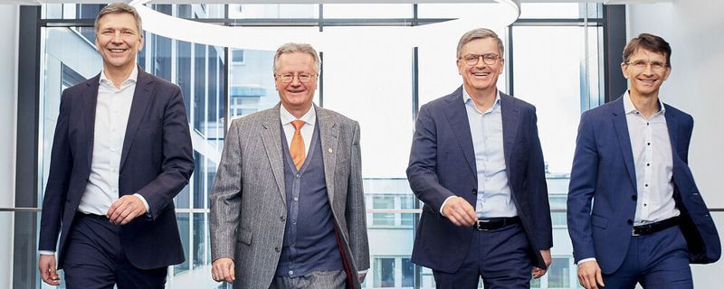 Der Lapp-Vorstand freut sich über das überproportionale Wachstum.