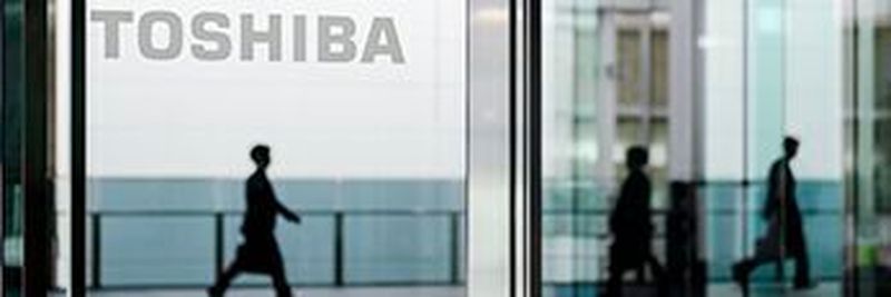 Nach weniger als einem Jahr ist Satoshi Tsunakawa als CEO des Toshiba-Konzerns zum 1. März 2022 zurückgetreten. Tsunakawa ist seit 1979 im Unternehmen. Seite im November 2021 vorgelegten Pläne zu einer Aufspaltung des Unternehmens hatten für heftige Kontroversen und Widerstand unter den Anlegern gesorgt.