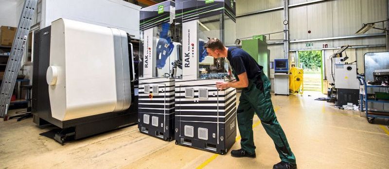 Mit dem Robo Automation Kit lassen sich Automatisierungslösungen nach dem Baukastenprinzip kombinieren.