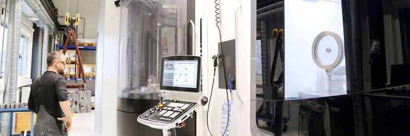 Die DMG 125 FD zur Bearbeitung von Grossteilen: Bei dünnwandigen Luft- und Raumfahrtteilen, die Keller aus dem Vollen bearbeitet, werden beim Schruppen bis zu 90 Prozent des Materials abgetragen.