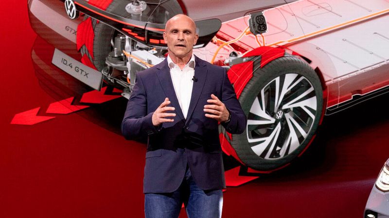 „Wir schwenken um von Hardware first auf Software first“, sagt VW-Technikvorstand Thomas Ulbrich.